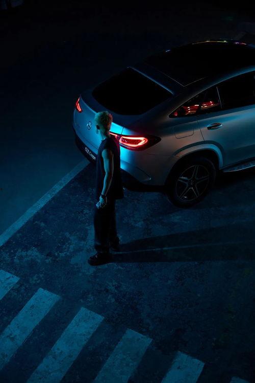 张家界网红吃瓜事件真相,揭秘背后的真相与争议 第3张 张家界网红吃瓜事件真相,揭秘背后的真相与争议 第3张